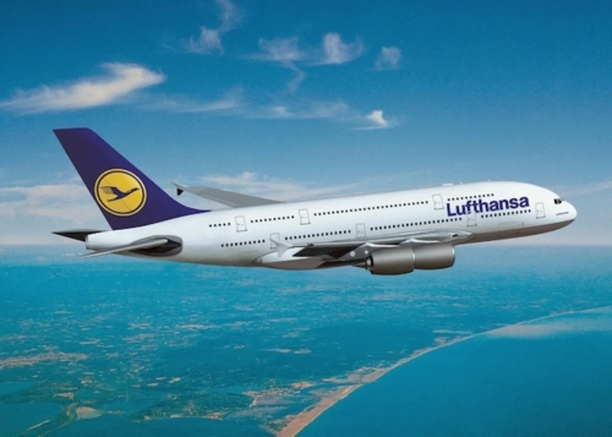 Lufthansa Review : Flight search