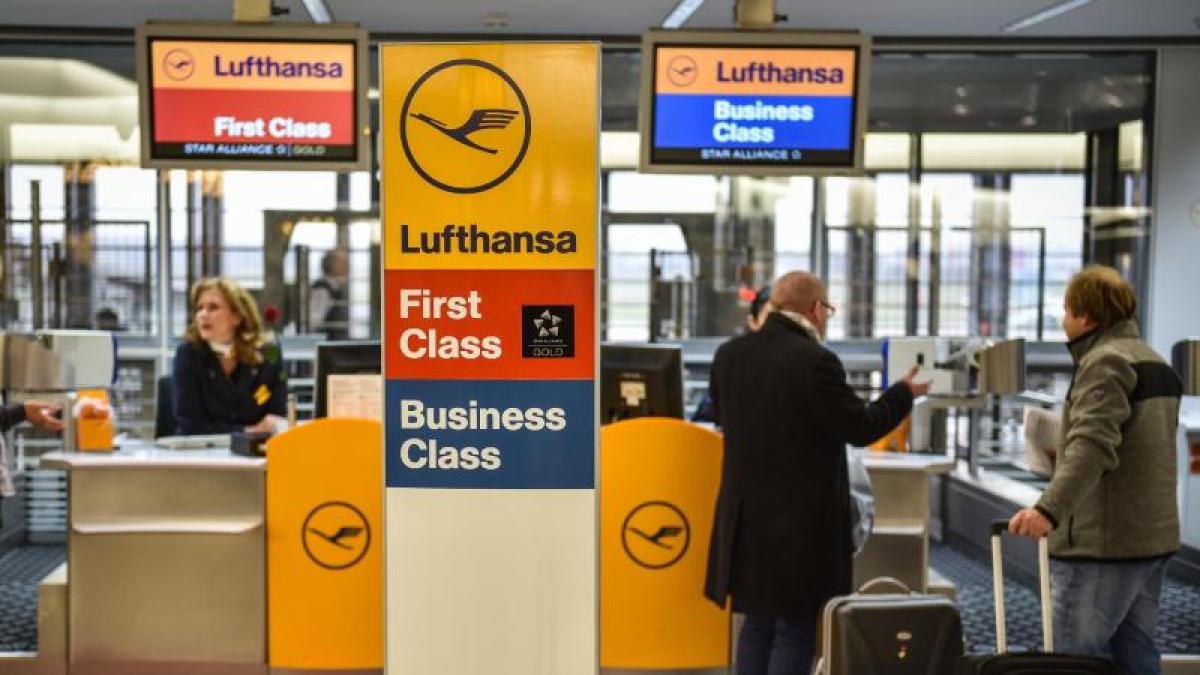 Lufthansa Review : Flight search